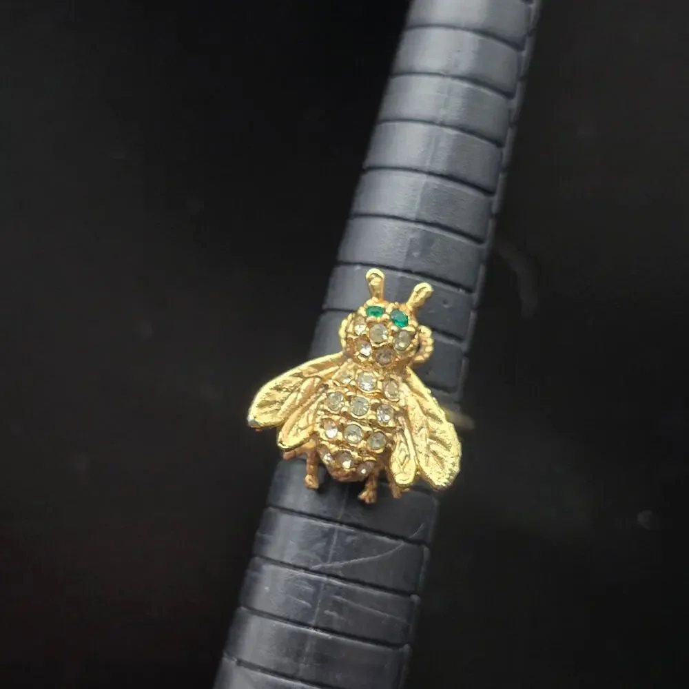 Gold Tone Rhinestone Bumble Bee Ring Size 5.5 Vintage Costume Jewelry